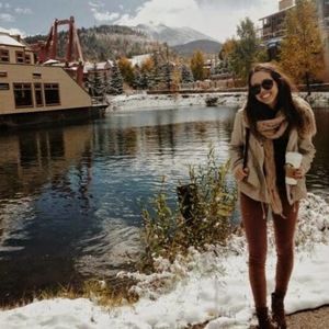 Meet your Posher, Sara